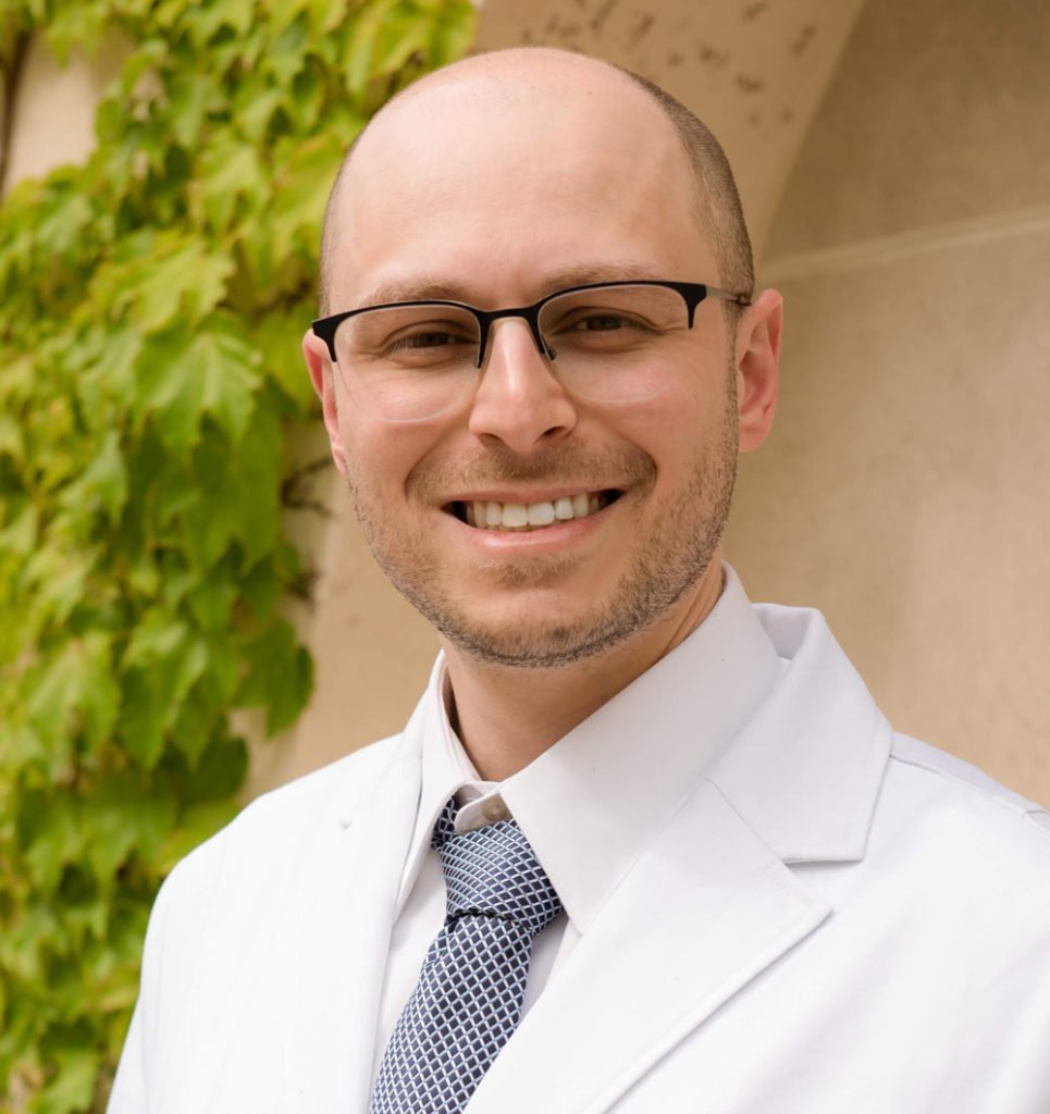 Dr. Roman Bronfenbrener