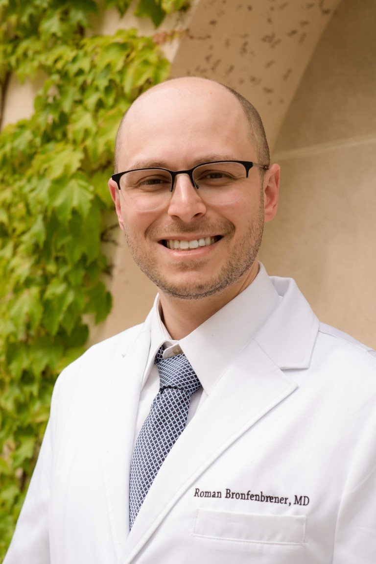 Dr. Roman Bronfenbrener